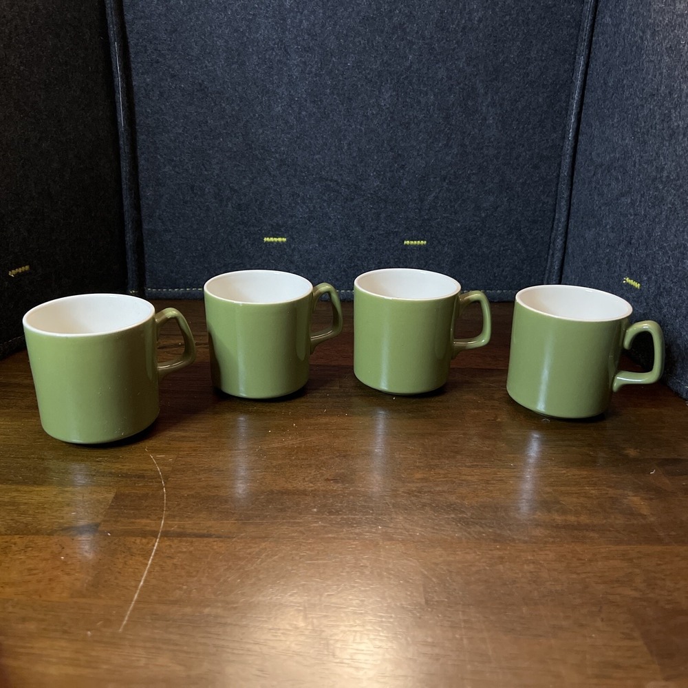 Vintage Royal China Set Of 4 Avocado Green Coffee Mugs/Tea Cups